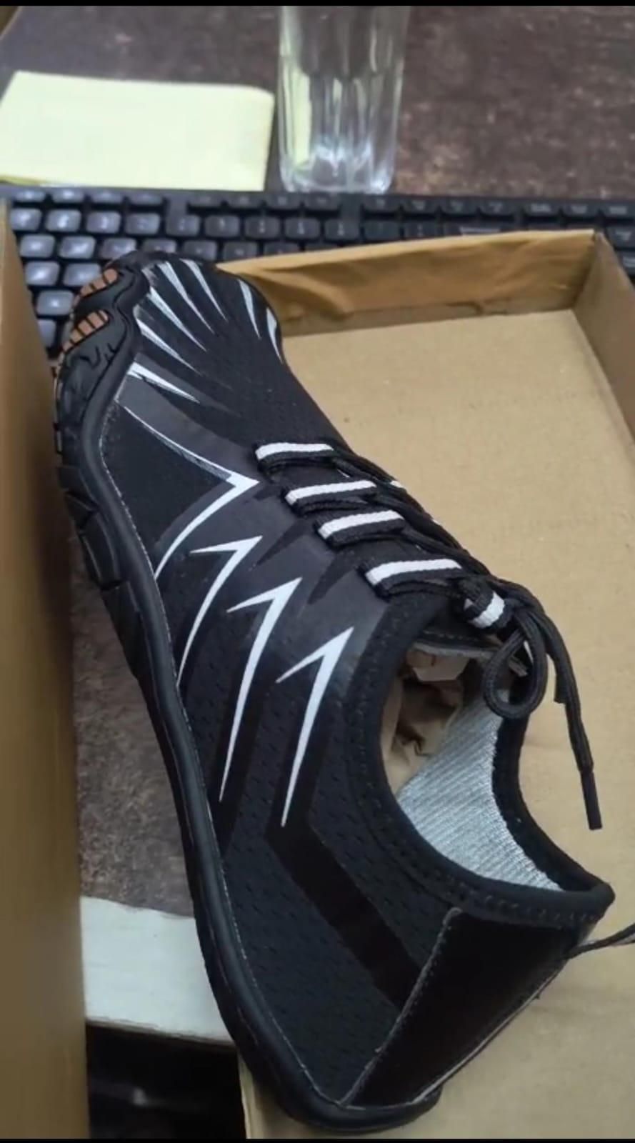 Men's Nonslip Barefoot Shoes Robykart